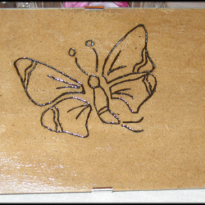 Disegno Farfalla con pirografo