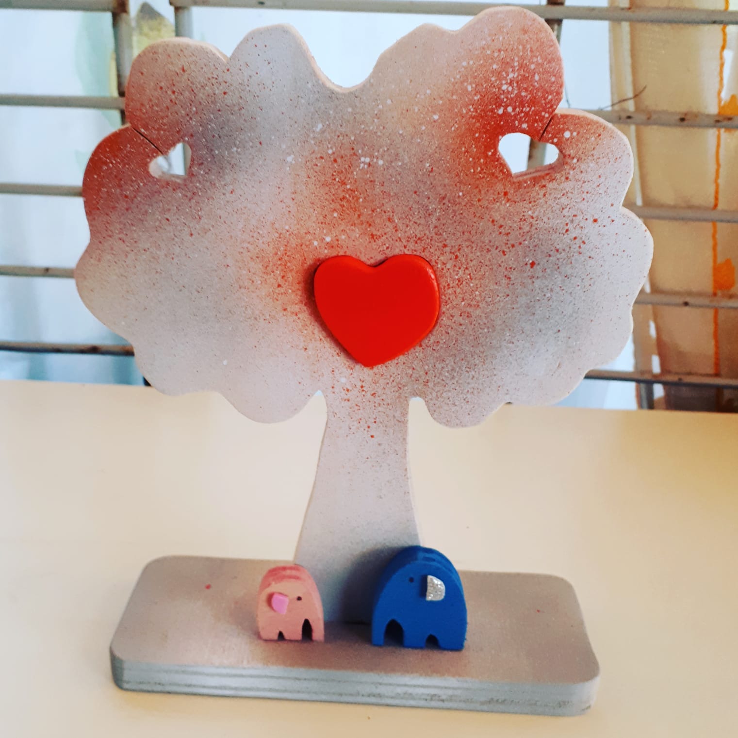 Albero in Legno con Elefantini.