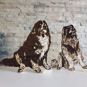 Riproduzione disegno cane in legno